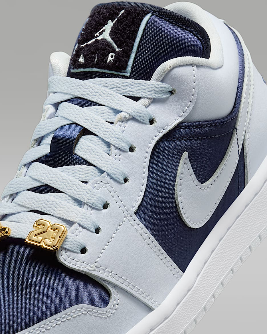 Air Jordan 1 Low SE Women s Shoes. Nike